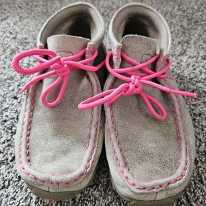 Girls Twisted X Moccasins pink breast cancer awareness Size 13